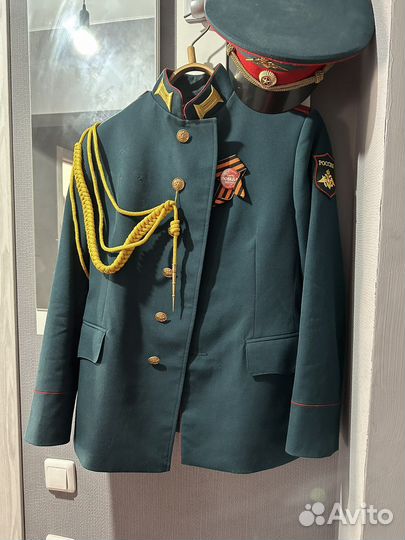 Парадная военная форма