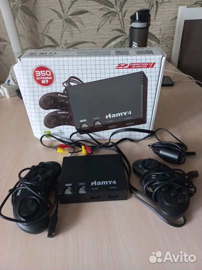 Игровая приставка sega