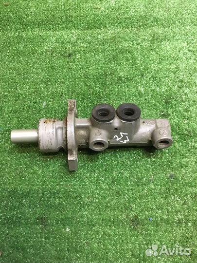 Цилиндр тормозной главный VW Jetta 4