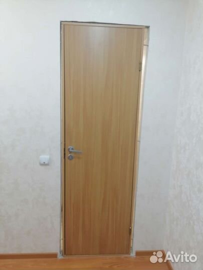 Двери межкомнатные с коробкой бу 600 4шт