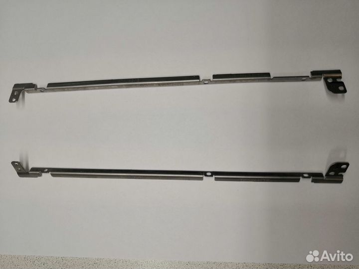 Петли для ноутбука Samsung RV515 RV520