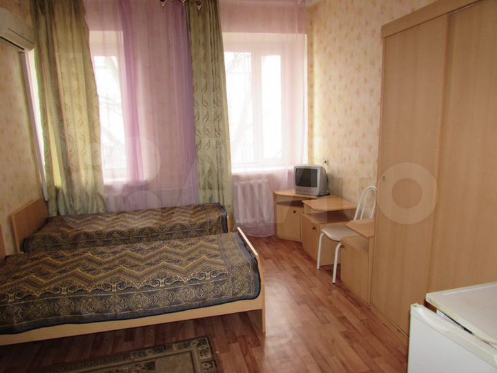 Комната 25 м², 1/4 эт.