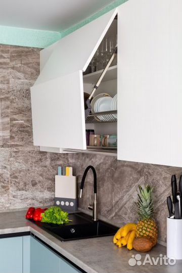 Угловая кухня