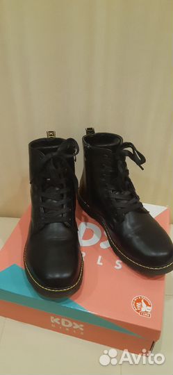 Ботинки демисезон для девочки 36р