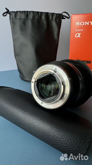 Объектив sony e 35mm