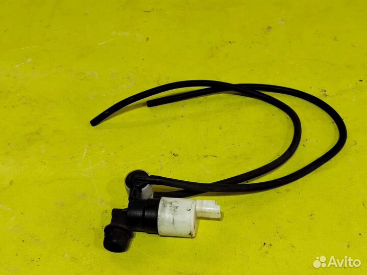 Моторчик бачка омывателя Пежо 308 Ситроен С4 B7