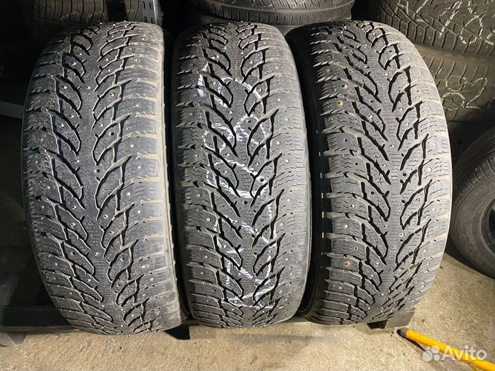 Nokian Tyres Hakkapeliitta 9 SUV 235/55 R20 105T