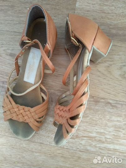 Туфли для бальных танцев