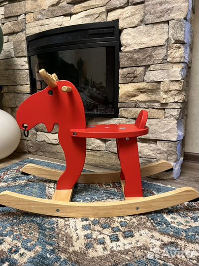 Детская качалка лошадь