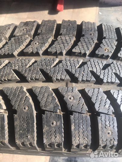 Bridgestone Ice Cruiser 5000 26.5/70 R16