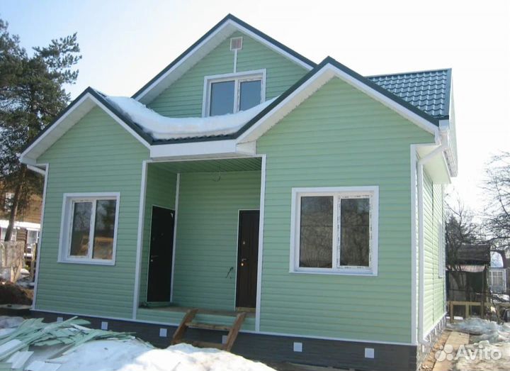 Бригада строителей