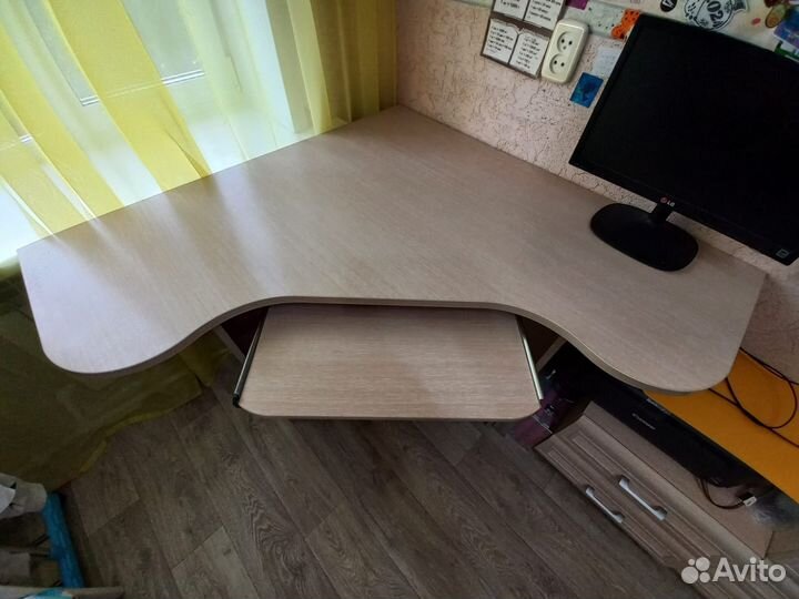 Компьютерный стол бу