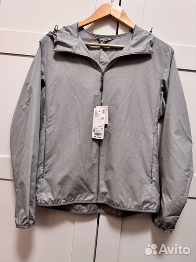 Ветровка женская Uniqlo M-L новая
