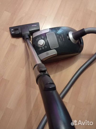 Пылесос Miele s4210 на з/п