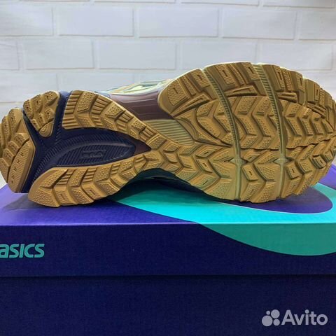 Кроссовки Asics