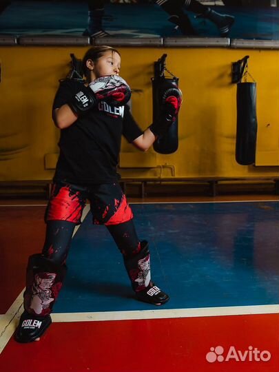 Защита голени для единоборств golem