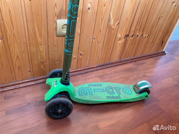 Самокат Maxi Micro