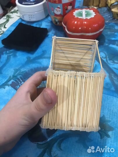 Коробка для мелочей из зубочисток