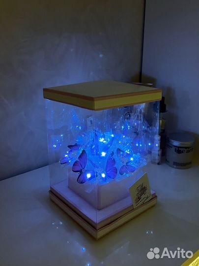 Букет из бабочек и гипсофил (ночник)