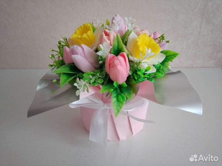 Букет из мыла ручной работы (тюльпан, нарцисс)