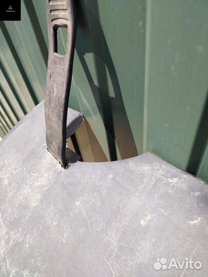 Подкрылок оси верх. MAN TGX 2008 81664106606