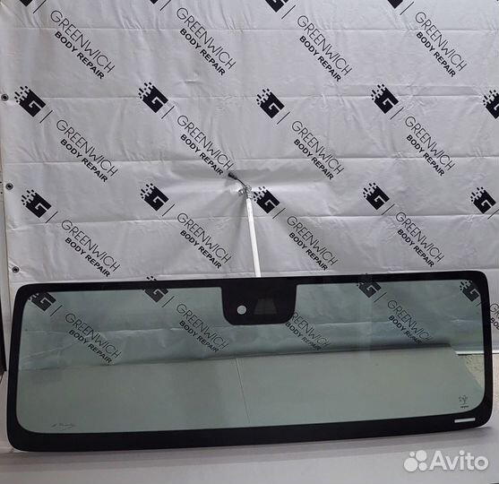 Стекло лобовое Mercedes-Benz G-Class