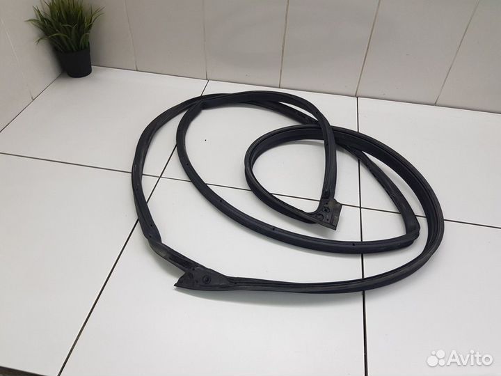 Уплотнитель передней правой двери (Haval F7)