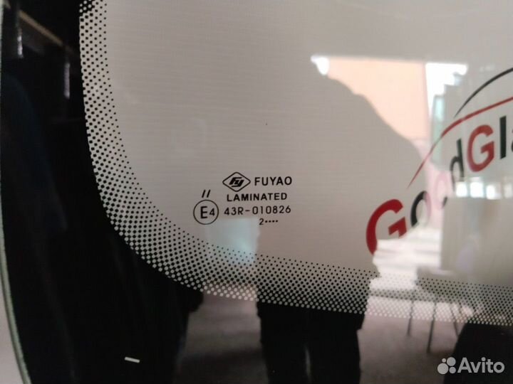 Автостекло volkswagen amarok