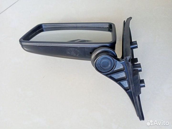 Зеркало левое левое Nissan Sunny 1986-1988