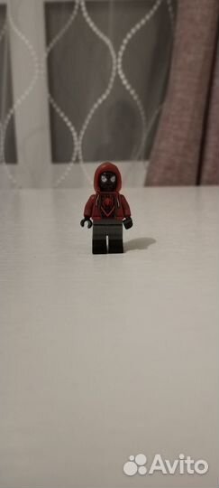 Фигурка человек-паук (майлз)