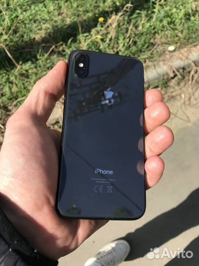iPhone X, 64 ГБ