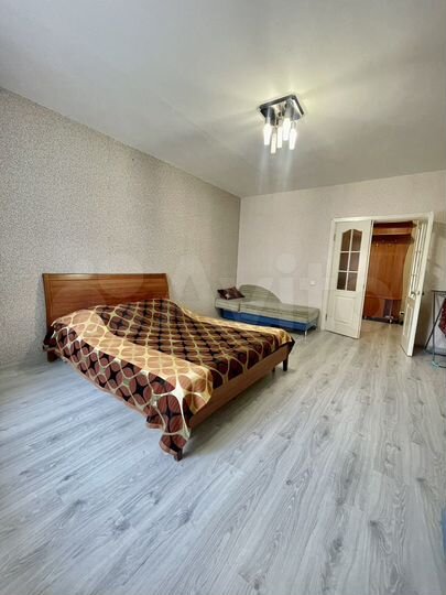 1-к. квартира, 54 м², 1/9 эт.