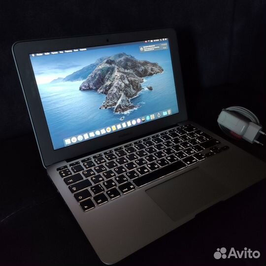 Apple macbook air mid 2012 A1465