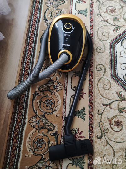 Продам пылесос бу