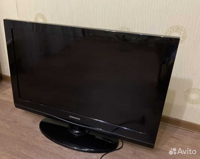 Телевизор samsung le32c350d1w