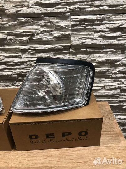 Поворотник Ниссан Примера Р11