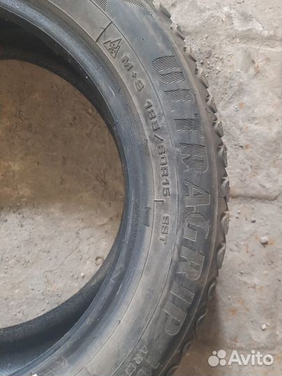 Goodyear Ultragrip Ice Arctic 185/60 R15 88T