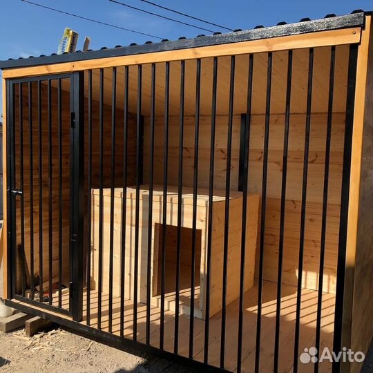 Вольеры и будки для собак