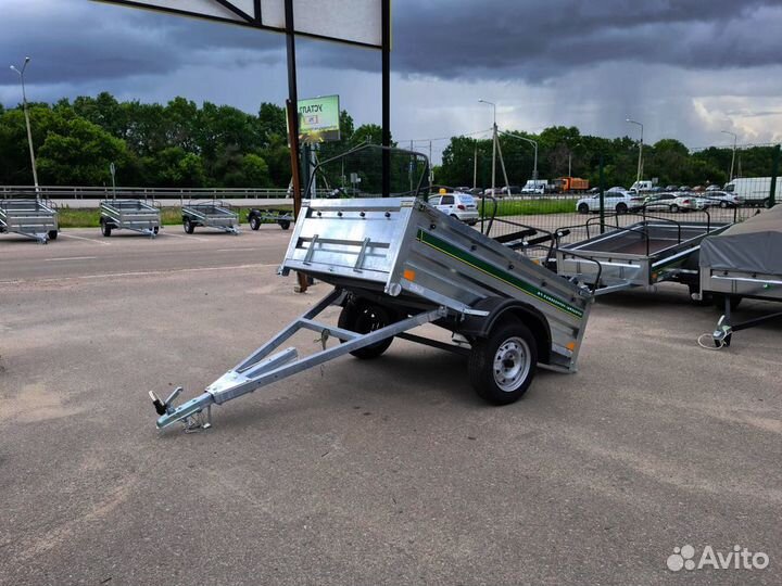 Прицеп на легковой автомобиль