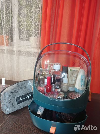 Органайзер для косметики, кистей и бижутерии