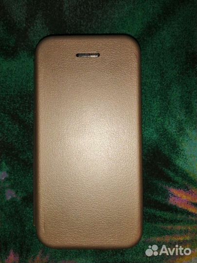 Чехол на iPhone se