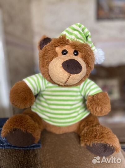 Плюшевый медведь