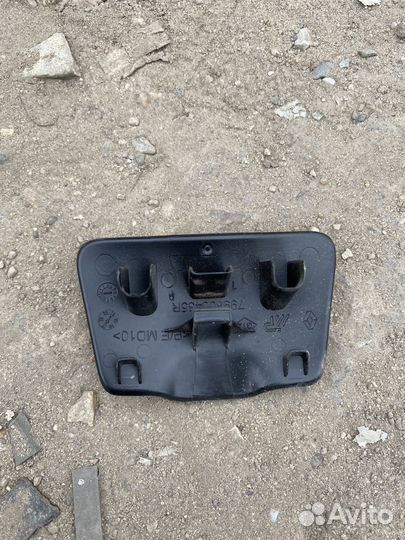 Заглушка сиденья Renault Logan 2 799800435R