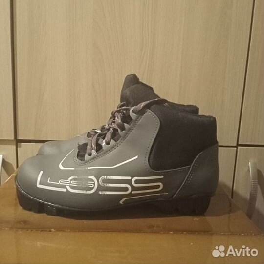 Лыжные ботинки 36 размер