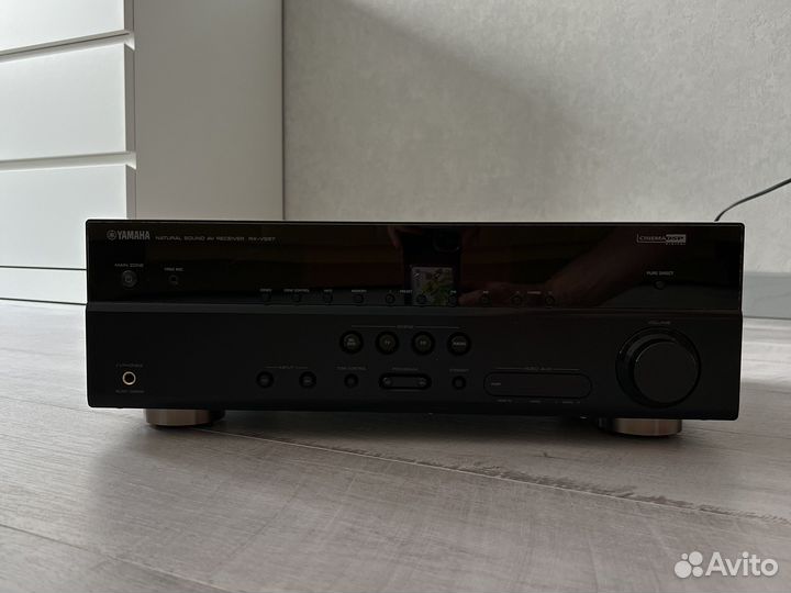 AV ресивер yamaha RX-V667