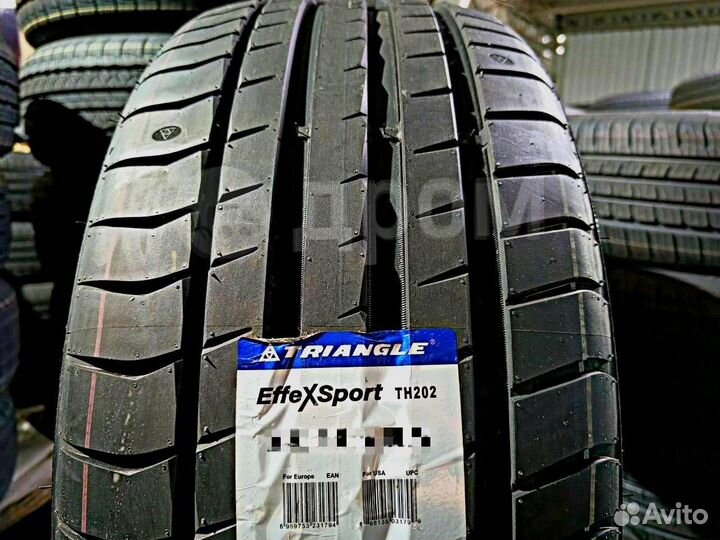 Triangle EffeXSport TH202 255/40 R18 99Y