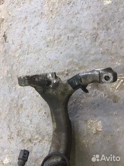 Поворотный кулак левый ауди а4 b7