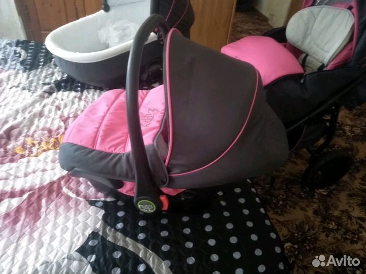 Коляска Zippy 3в 1