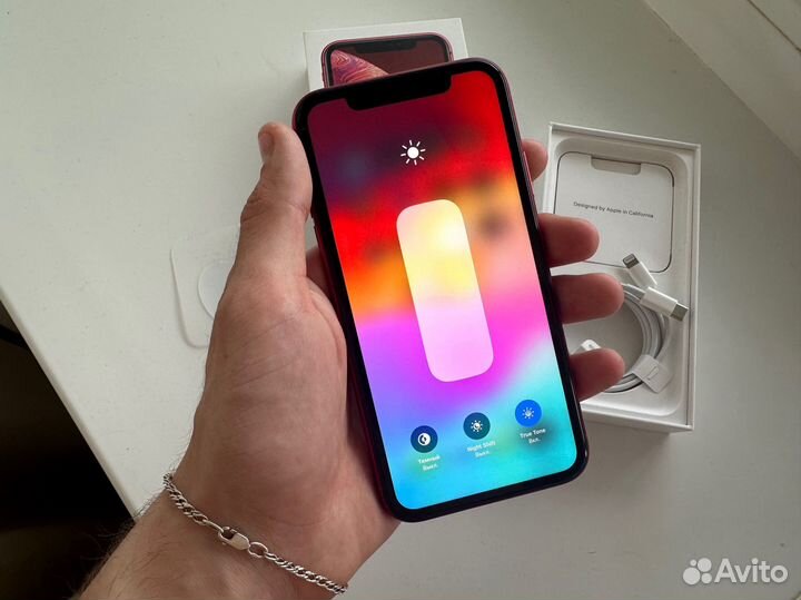 iPhone Xr, 64 ГБ