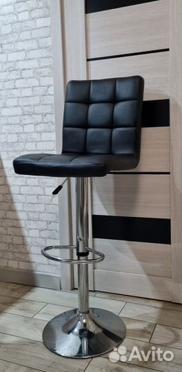 Барный стул